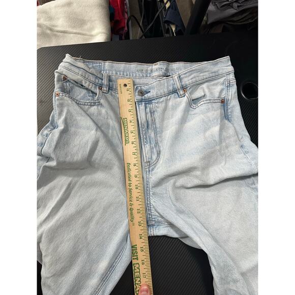 American Eagle Highest Rise Baggy Straight Jeans Size 16 X-Long Light Wash - Picture 7 of 14